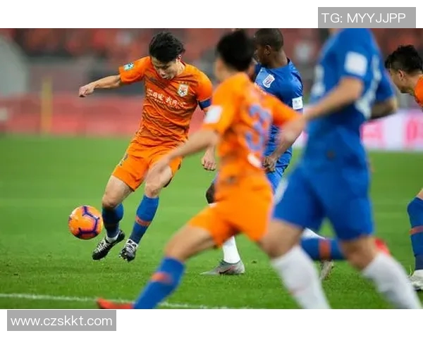 04赛季鲁能与申花的巅峰对决回顾与精彩瞬间分析