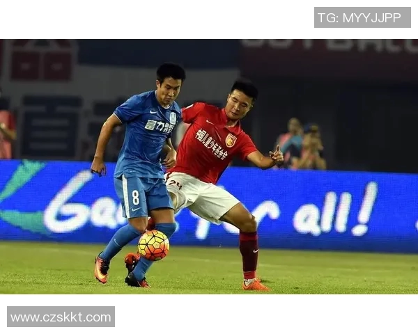 2018年上港与富力激战回顾：精彩瞬间与战术分析全记录