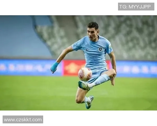 西涅因涉嫌违规行为被停赛，联赛战绩或遭抹去：球队与球迷的命运转折点