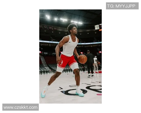 斯库特亨德森的篮球之路：从新星到未来的NBA巨星