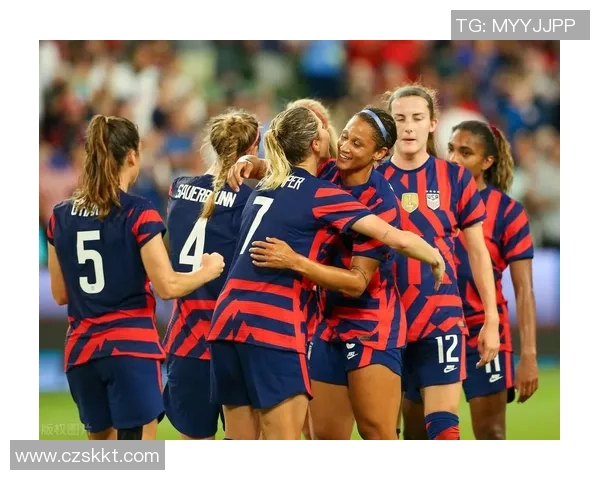 美国女足与澳大利亚女足激战正酣谁能在国际赛场上笑到最后